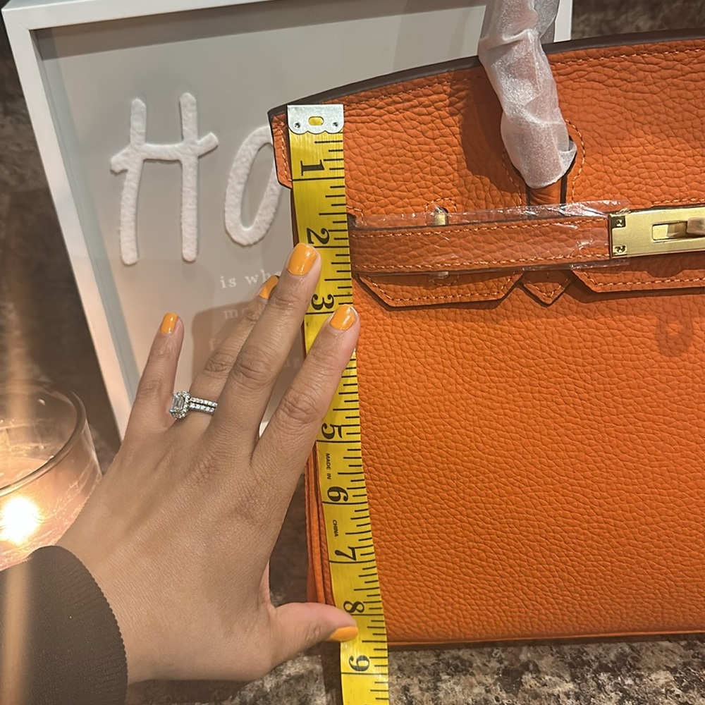 ✨Gwen Top handle luxury bag✨ - Picture 10 of 10